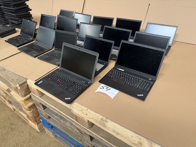 Ca. 16x laptop, lenovo, thinkpad - afbeelding 8 van  14