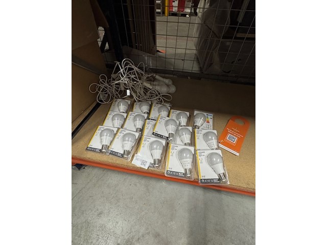 Ca. 16x lichtbron en 5 fitting met lamp ikea, ledare - afbeelding 1 van  3