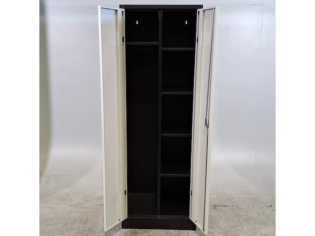 Ca. 16x lockerkast - afbeelding 2 van  8