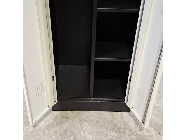 Ca. 16x lockerkast - afbeelding 3 van  8