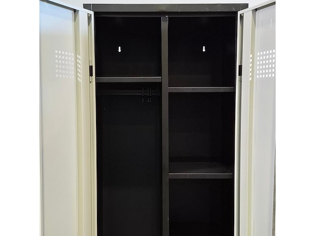 Ca. 16x lockerkast - afbeelding 4 van  8
