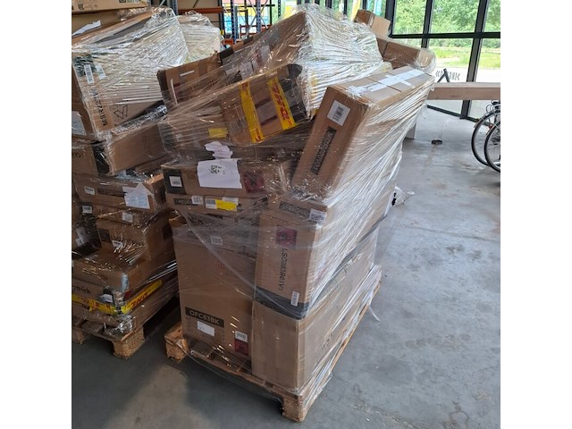 Ca. 16x pallet met ca. 16x home & living artikelen – ladeblokken, haltafels & kledingrekken - afbeelding 3 van  3