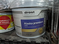 Ca. 16x rolcontainer gevuld met diverse kantoor en magazijn goederen - afbeelding 6 van  51