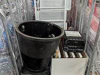 Ca. 16x rolcontainer gevuld met diverse kantoor en magazijn goederen - afbeelding 9 van  51