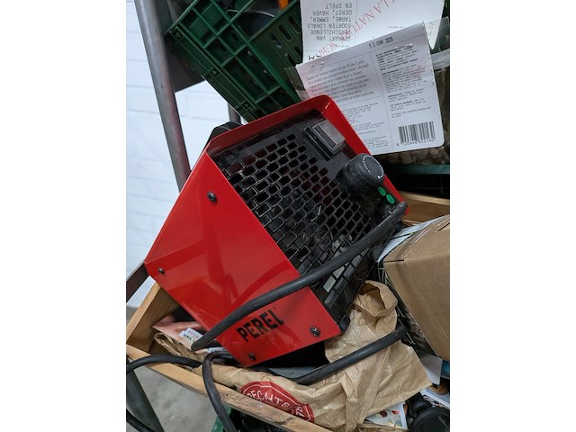 Ca. 16x rolcontainer gevuld met diverse kantoor en magazijn goederen - afbeelding 30 van  51