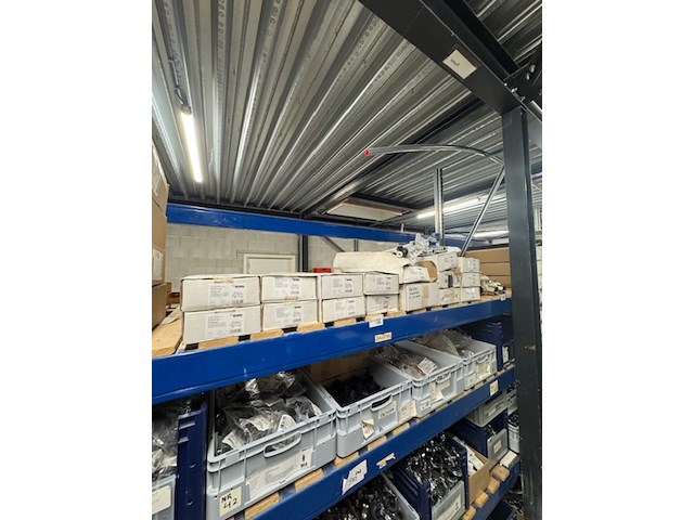 Ca. 16x vloerverwarmingsverdeler - afbeelding 2 van  9