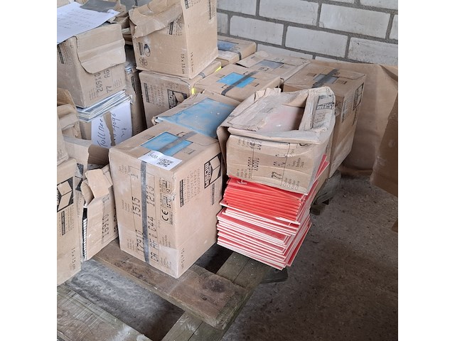 Ca. 17 pak a 1m2 diverse wandtegels, mosa, diverse kleuren - afbeelding 15 van  15