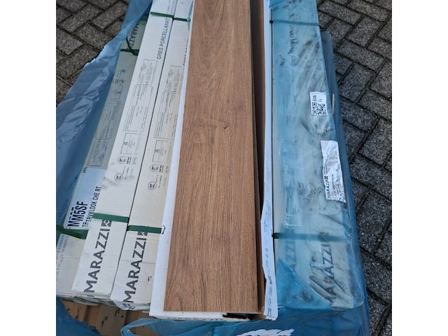 Ca. 17 pak a 8 stuks wandtegel marazzi, tono color - afbeelding 2 van  7