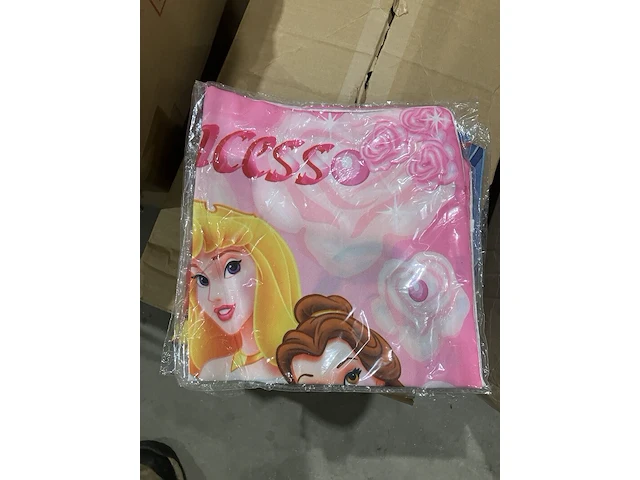 Ca. 170x disney kussenhoesjes, disney - afbeelding 5 van  7