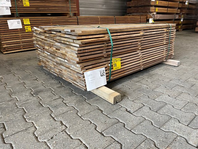 Ca. 171x guyana ipé planken geschaafd, 16x90mm, lengte 150cm - afbeelding 2 van  4