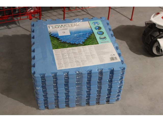 Ca. 17,5 meter ondervloer bestway flow clear. - afbeelding 1 van  2