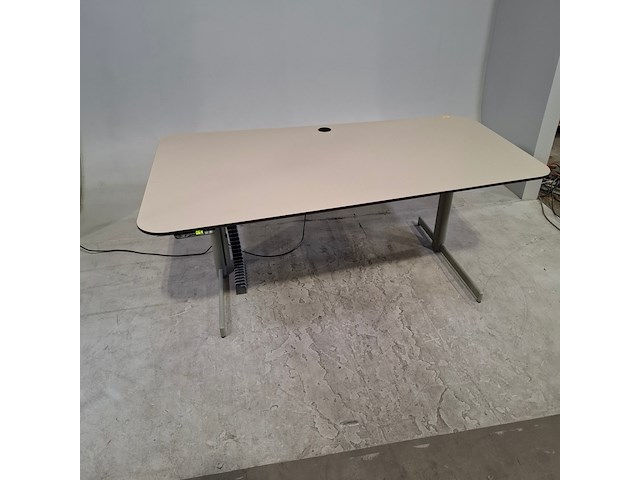 Ca. 17x bureau - afbeelding 8 van  11