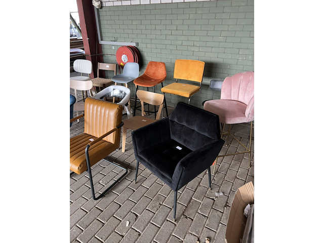 Ca. 17x diverse barkrukken, fauteuils en stoelen, o.a. zuiver en dutchbone - afbeelding 3 van  4