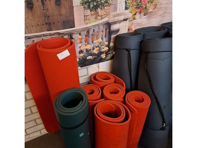 Ca. 17x diverse gymmatten - afbeelding 3 van  5