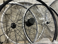 Ca. 17x fiets velg, w.o. bontrager, mavic - afbeelding 6 van  12