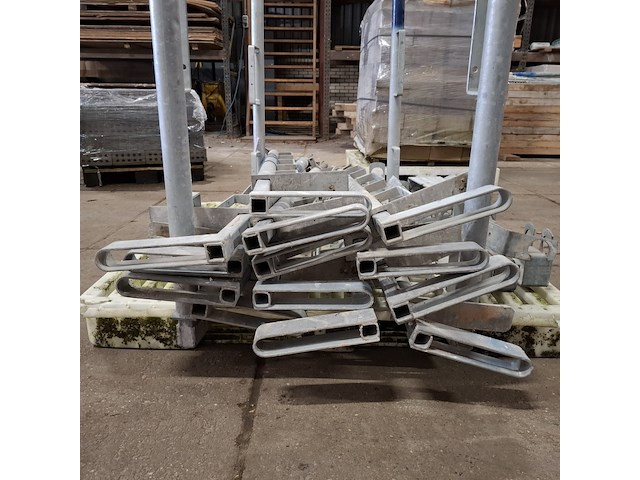 Ca. 17x leuninghouder betondek, verstelbaar - afbeelding 9 van  13