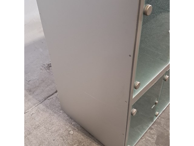 Ca. 17x lockerkast met glazen deuren - afbeelding 6 van  11