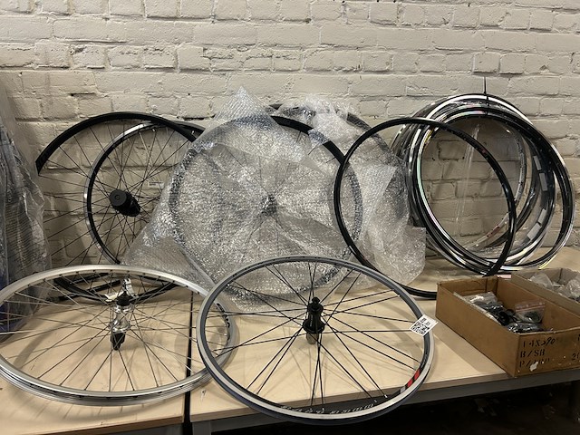 Ca. 17x racefiets wiel(set) - afbeelding 1 van  7