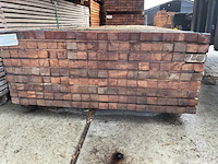 Ca. 180x angelim pedra regels geschaafd, 35x50mm, lengte 305cm - afbeelding 3 van  3