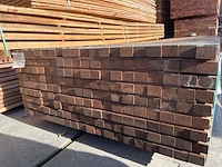 Ca. 180x angelim pedra regels geschaafd, 35x50mm, lengte 305cm - afbeelding 2 van  3