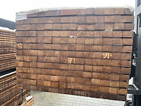 Ca. 180x guyana teak regels geschaafd, 45x68mm, lengte 40/100cm, 140/125cm - afbeelding 3 van  3