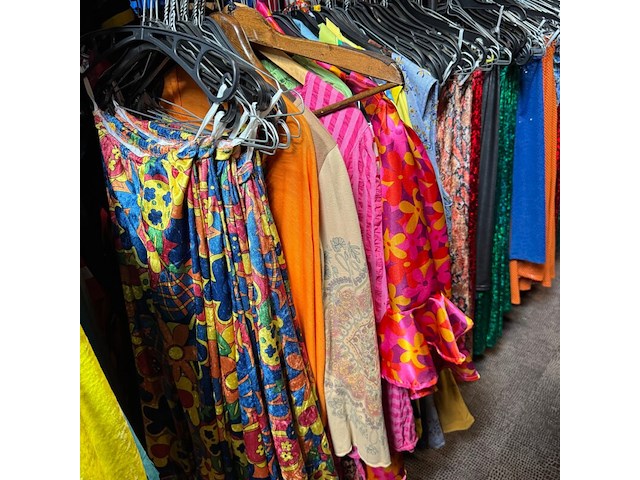 Ca. 183x meisjes flower power/ disco glitter - afbeelding 1 van  5
