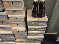 Ca. 183x schoenen, super cracks & fabulous.fabs - afbeelding 6 van  9