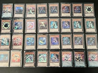 Ca. 185x glimmende yu-gi-oh!-kaarten - afbeelding 9 van  22