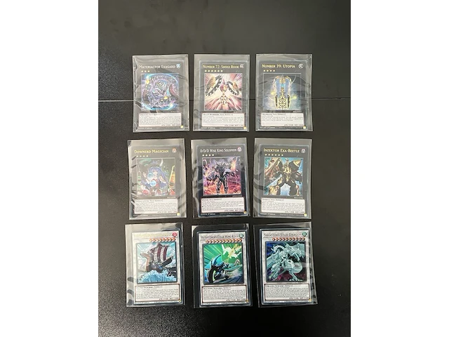 Ca. 185x glimmende yu-gi-oh!-kaarten - afbeelding 1 van  22
