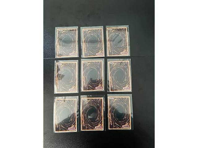 Ca. 185x glimmende yu-gi-oh!-kaarten - afbeelding 21 van  22