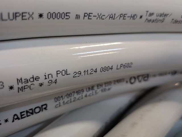 Ca. 187 meter meerlagen buis wavin, tigris 25x2.5 - afbeelding 3 van  17