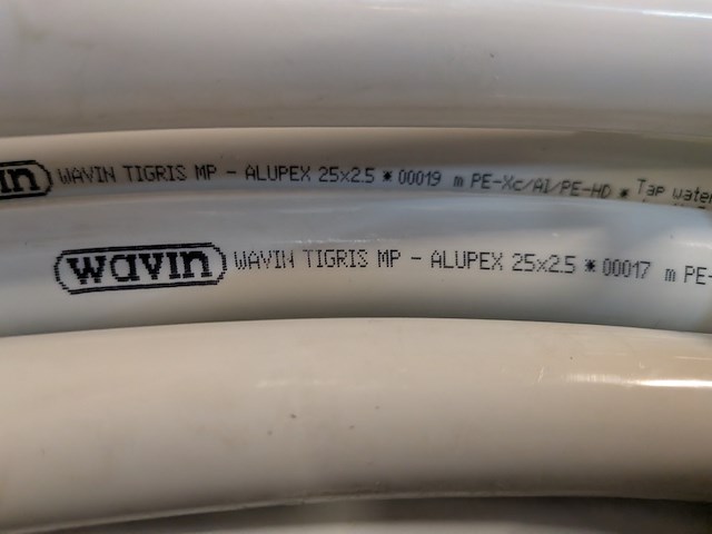 Ca. 187 meter meerlagen buis wavin, tigris 25x2.5 - afbeelding 5 van  17