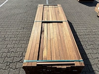 Ca. 187x guyana teak planken geschaafd, 25x70mm, lengte 275cm
