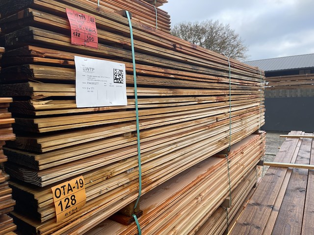 Ca. 188x douglas zweeds rabat, 21x190mm, lengte 300cm - afbeelding 2 van  3