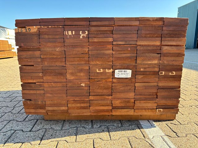 Ca. 189x guyana teak planken geschaafd, 21x145mm, lengte 100cm - afbeelding 3 van  3