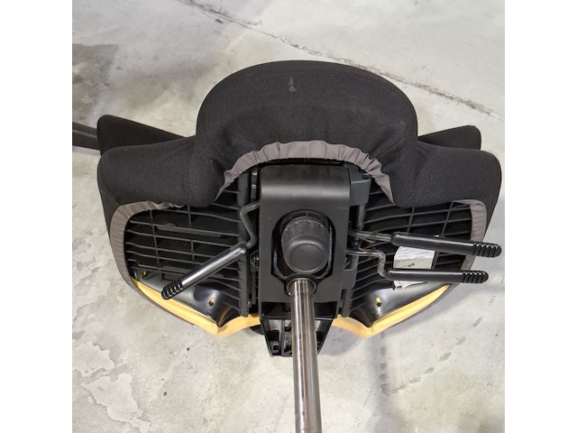 Ca. 18x bureaustoel, o.a. intersthul - afbeelding 11 van  13