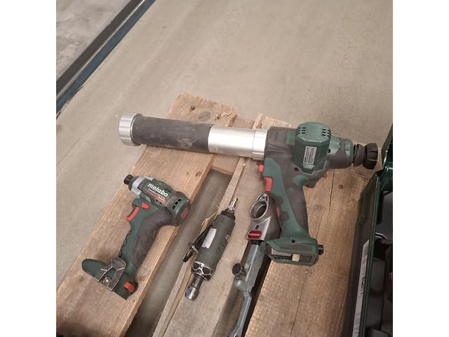 Ca. 18x divers accu/elektrisch gereedschap metabo, diverse modellen - afbeelding 16 van  18