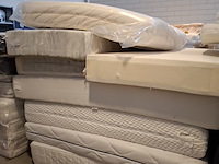 Ca. 18x diverse matrassen o.a. van landschoot - afbeelding 7 van  11