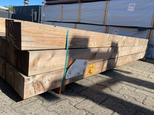 Ca. 18x douglas balken geschaafd, 140x140mm, lengte 300cm - afbeelding 2 van  3