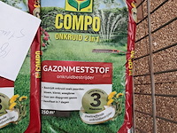 Ca. 18x gazonmeststof, compo - afbeelding 7 van  9