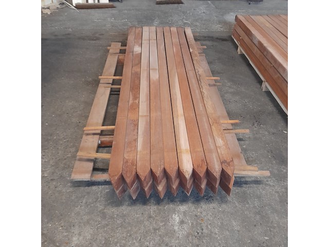 Ca. 18x hardhouten paal, 6,8 x 6,8 x 200 cm - afbeelding 2 van  5