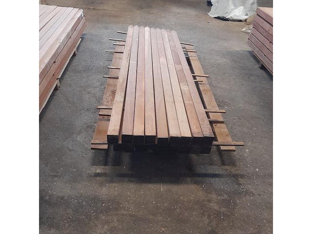 Ca. 18x hardhouten paal, 6,8 x 6,8 x 200 cm - afbeelding 4 van  5