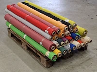 Ca. 18x rol fijne katoenen canvas | brandwerend