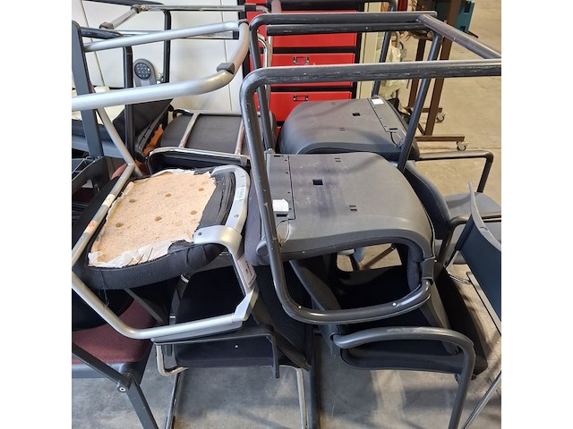 Ca. 18x vergaderstoel o.a. thonet - afbeelding 4 van  8