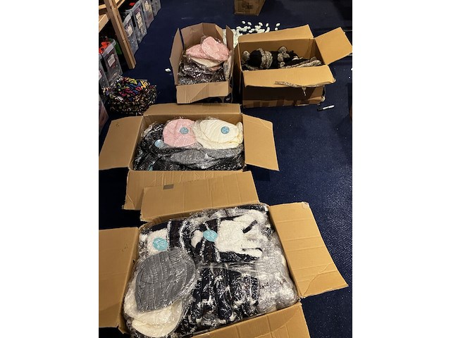 Ca. 190x mutsen, dan carol - afbeelding 4 van  5