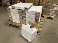 Ca. 190x verzenddozen 30x22x25cm, wit - afbeelding 1 van  2