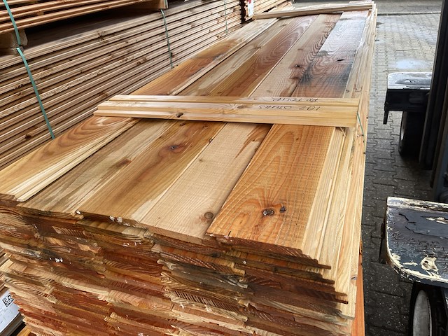 Ca. 192x douglas wisselsponning, 18x190mm, lengte 300cm - afbeelding 1 van  3