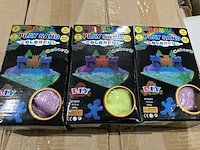 Ca. 192x playsand colorful sets
