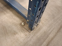 Ca. 196 meter palletstelling met gangpad geleiding - afbeelding 9 van  13