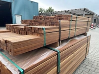 Ca. 196x guyana teak latten geschaafd, 27x40mm, lengte 245-335cm - afbeelding 2 van  3